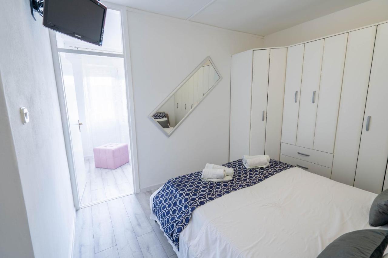 Apartman M Daire Knin Dış mekan fotoğraf
