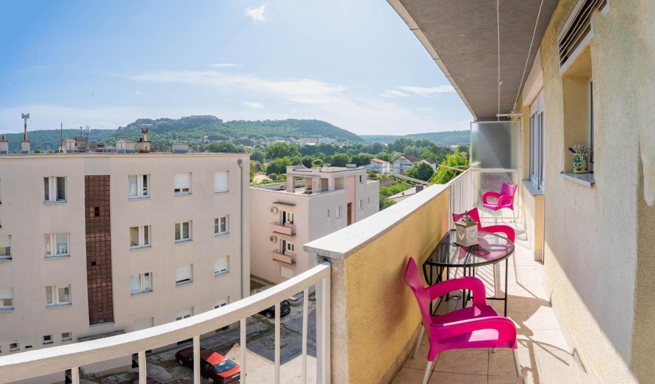 Apartman M Daire Knin Dış mekan fotoğraf